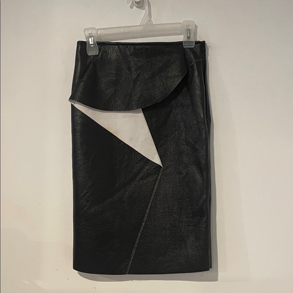 French Connection Black Fun Faux Leather Peplum Midi Pencil Skirt Sz 4
